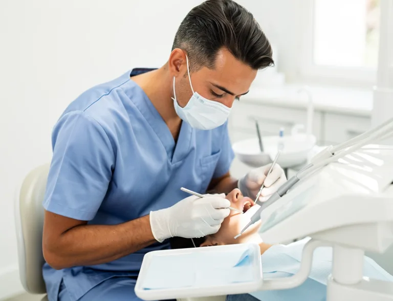 Dentista servicio en Puerto del Rosario